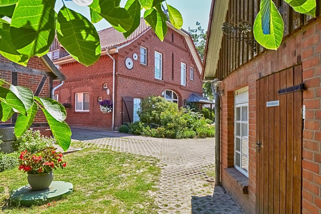 Hotel Elbhof Harnisch Bleckede Esterno foto